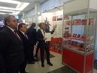 Ренат Сулейманов посетил выставку посвященную 30-летию возрождения КПРФ
